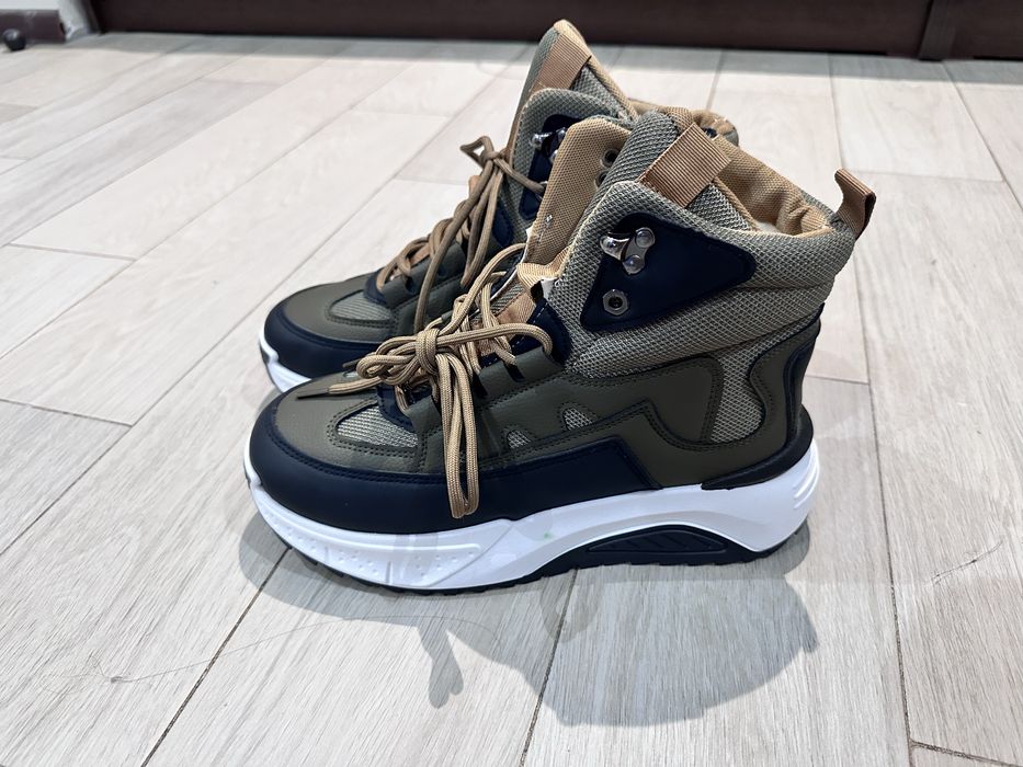 Боти унисекс.     42номер