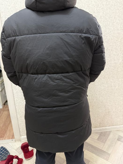 Продаётся мужская зимняя куртка!