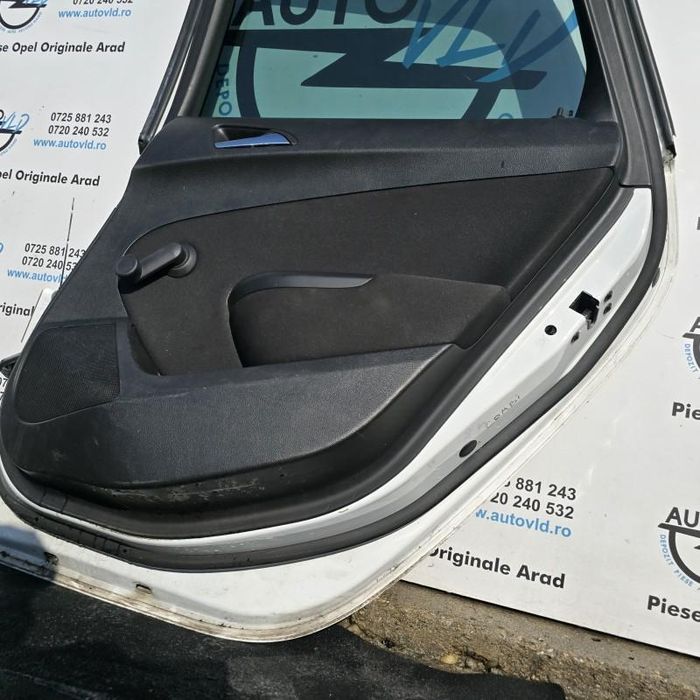 Portiera usa dreapta spate Opel Astra J