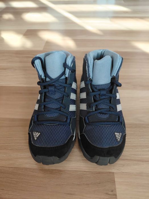 Детски зимни обувки за момче Adidas, 29 номер