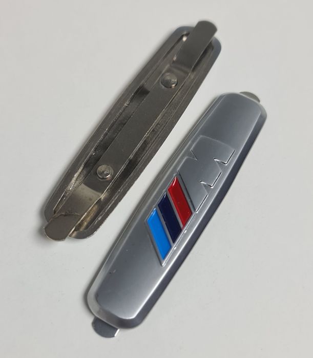 Set-Embleme-M-Scaune-Tapiserie-Bmw-E60-E90-F30-F10-E70-E71-F15-F16-E46