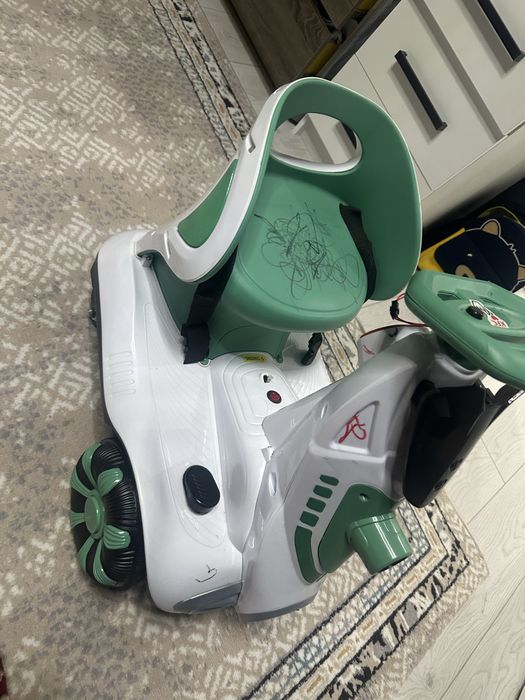 Продам электромобиль