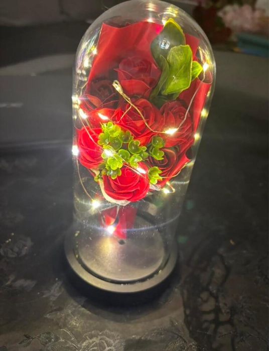 Trandafiri criogenati cu luminitie