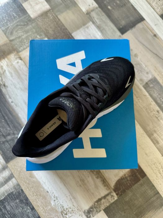 Маратонки за бягане  HOKA one one