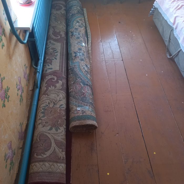Продам ковры,состояние б/у