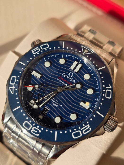 Omega Seamaster Professional 300M Diver – Blue