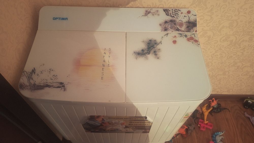 Продам срлчнооо.