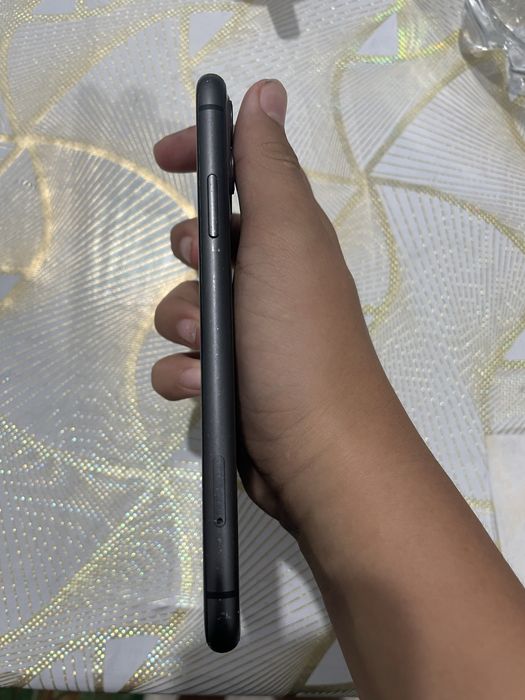 iphone 11 black