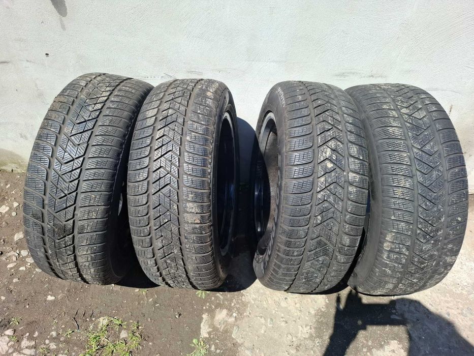 Set patru anvelope Iarna Pirelli Scorpion Winter 235 55 R18 ci419