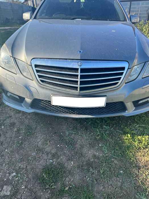 Mercedes W212 AMG на Части