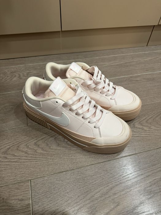 Nike Court Legacy Lift