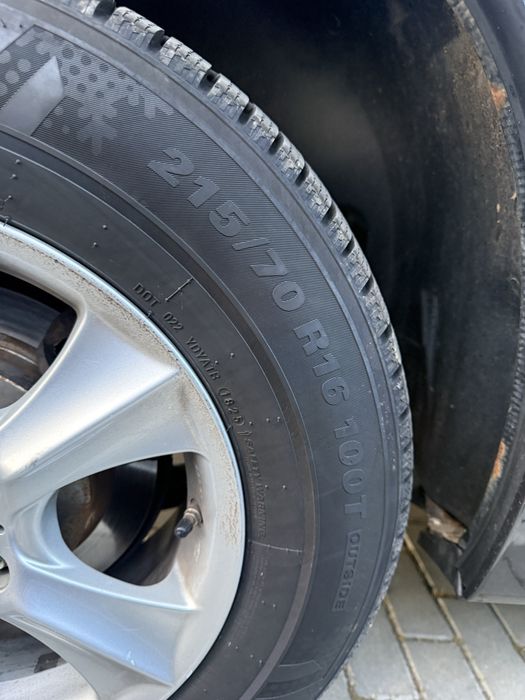 Anvelope iarna Kumho 215 70 R16 suv