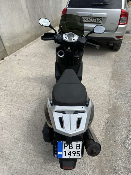 скутер scuter Daelim 125