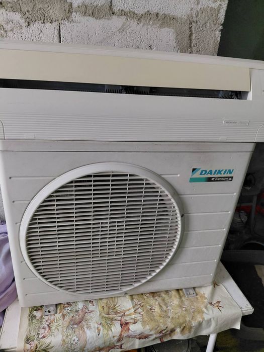 Daikin 9 инверторен