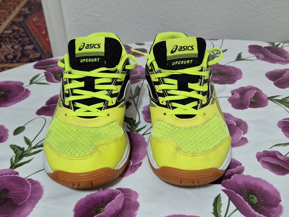 Детски маратонки asics