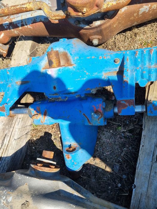 Punte fata tractor Ford/New Holland APL 365 — poza 2