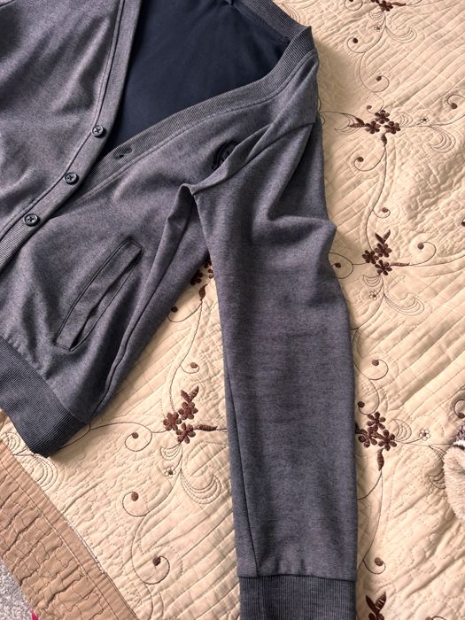 Продам кардиган на мальчика