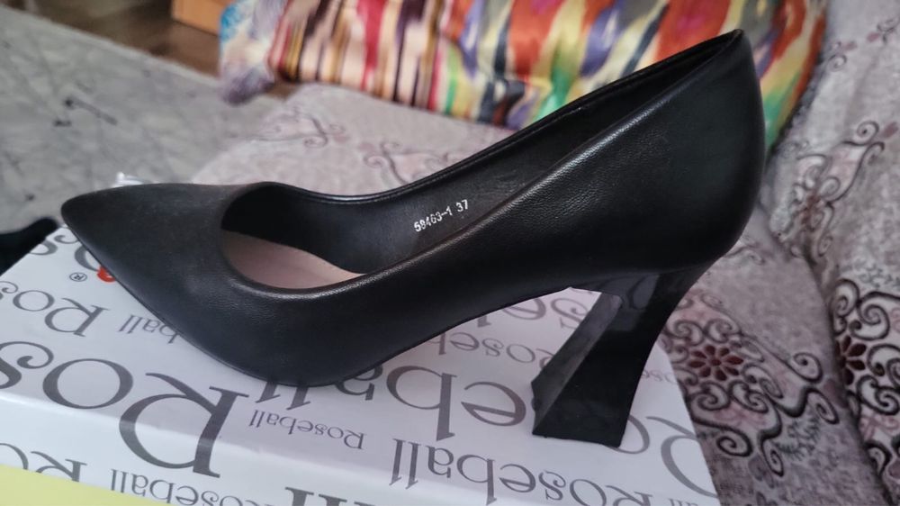Туфли лолочки в черном цвете