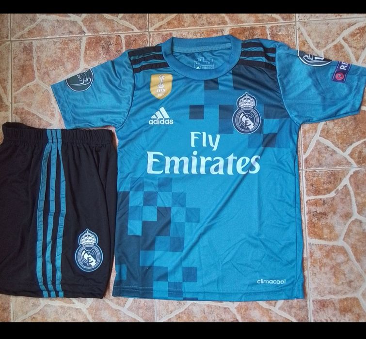 CR7  детско юношески футболни екипи РЕТРО екипи REAL Madrid