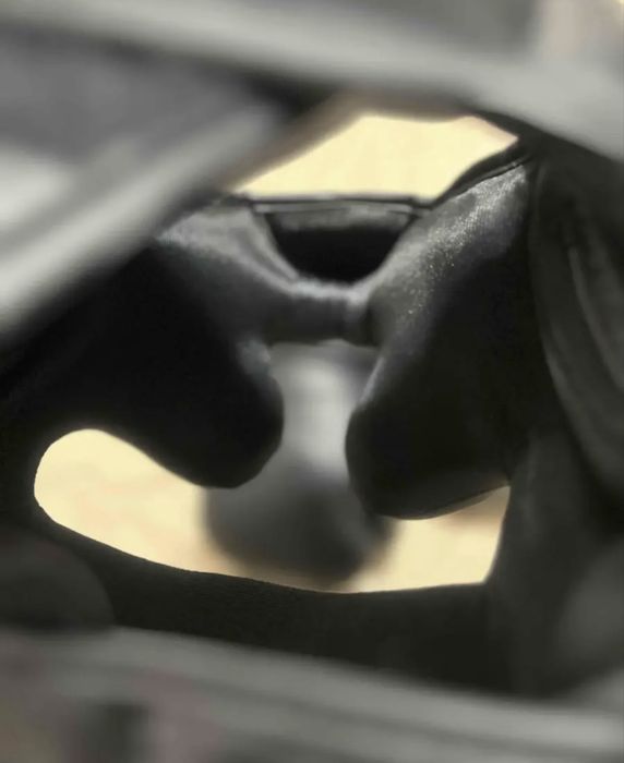 Продаются боксеркие перчатки и шлем