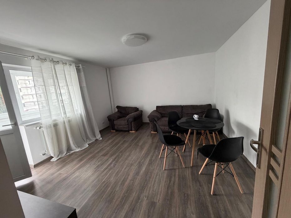 Apartament 2 camere de inchiriat in George Enescu
