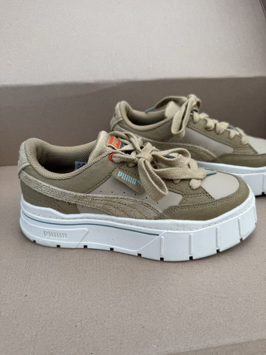 Adidasi Puma cu talpa inalta