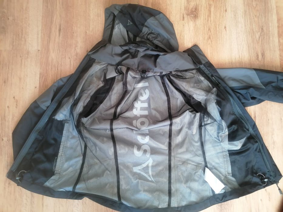 Geaca Schoffel GoreTex munte alpinism the north face drumetii trail