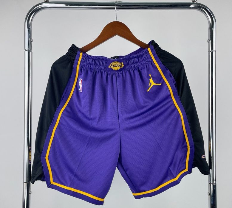 Pantaloni scurți de baschet
