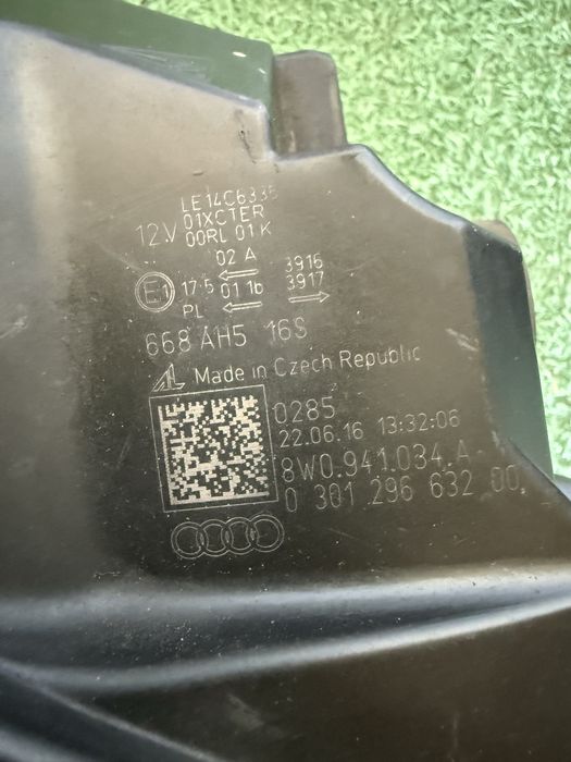 Far stanga dreapta audi A4 B9 full led complet