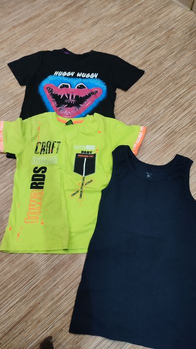 Продам вещи на 8-9 лет