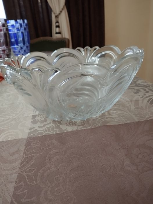Продам хрусталь и просто стекло