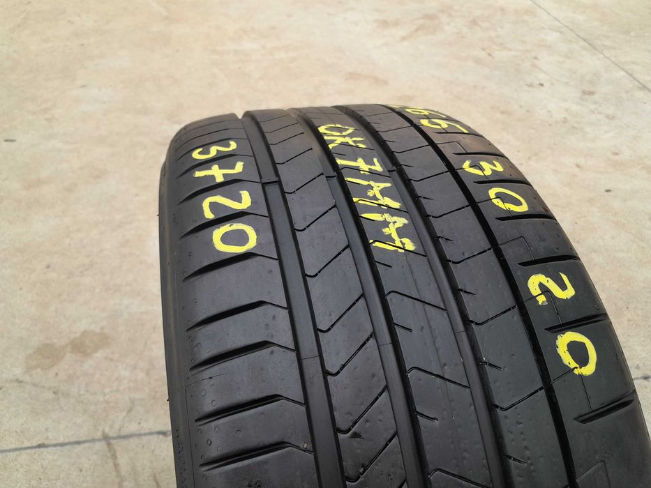 O anvelopa de vara 265 30 20 pirelli p zero pz4 cu 7 mm dot 3720