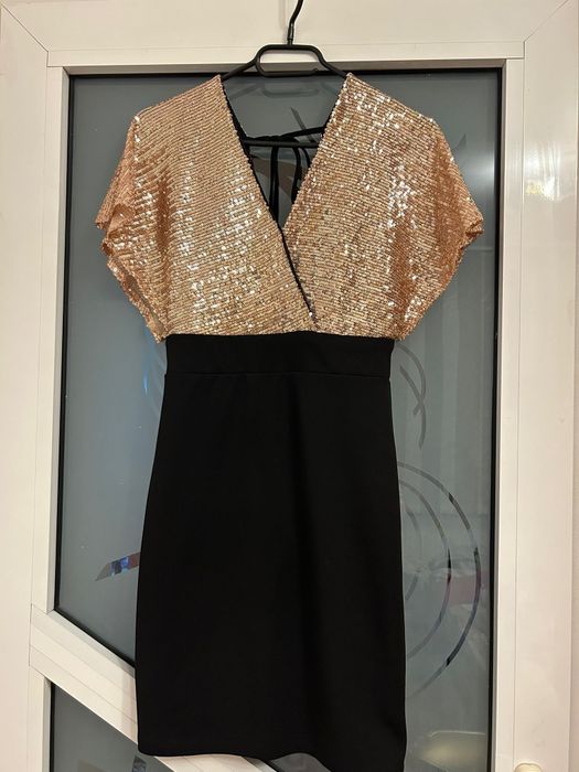 Rochie de ocazie cu paiete