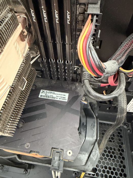 Pc desktop i7 64bg ram 1,5 tb ssd
