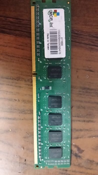 ддр3 4 штуки по 8 Гб