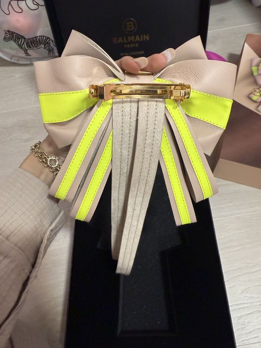 Agrafa balmain funda