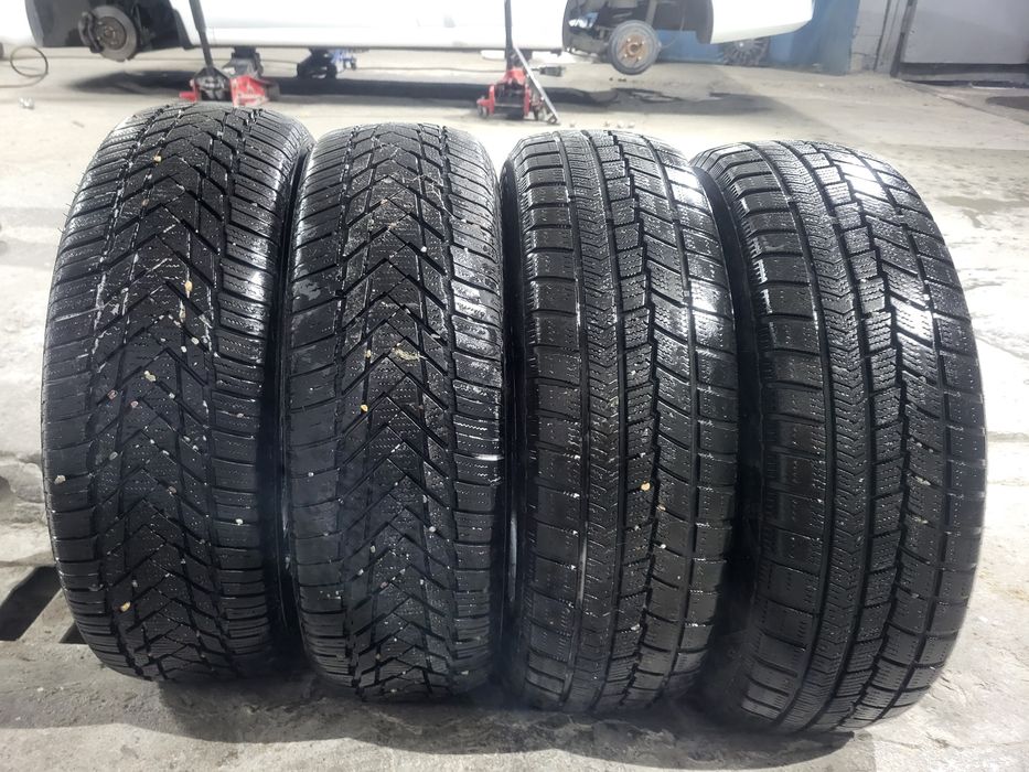 Шины 2023 года состояние хорошее
