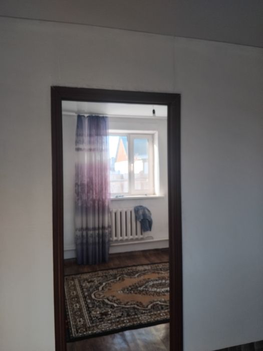 Дом на восточным левый