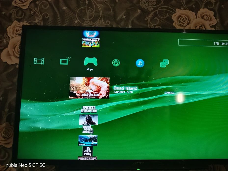 Продам PS3 с дисками