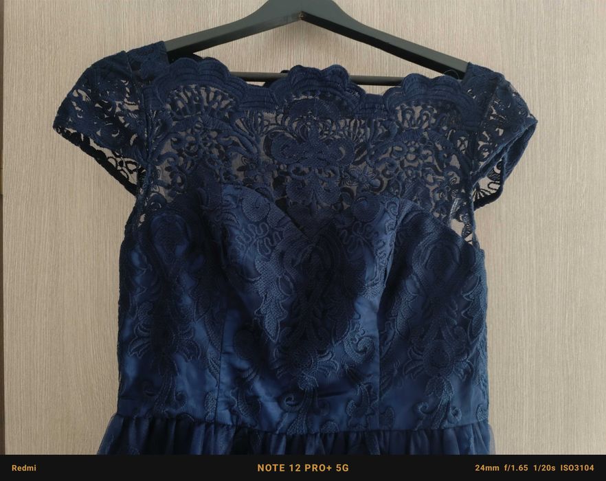 Rochie de ocazie din dantela M