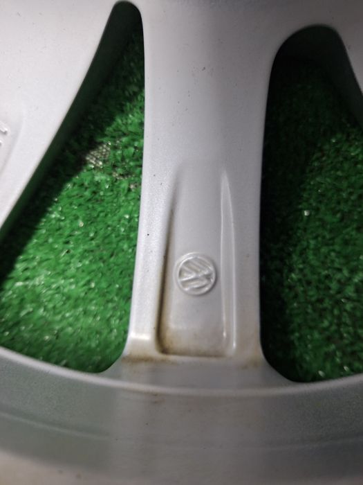 Фолскваген-16цола-5/112-оригинални