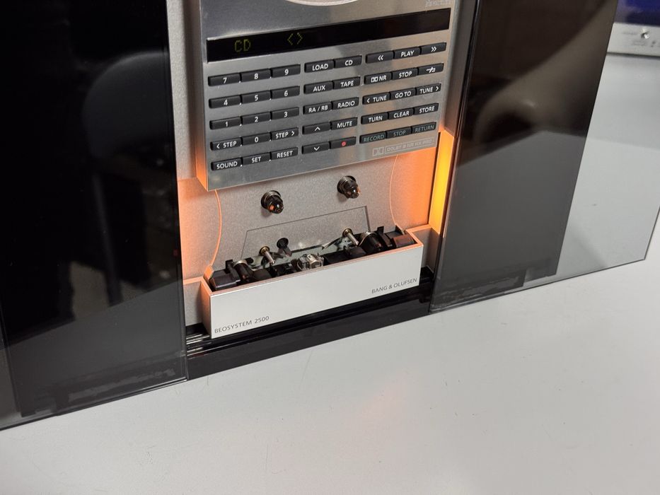 Combină / sistem audio BANG & OLUFSEN 2601-caseta+cd+tuner, DEFECT