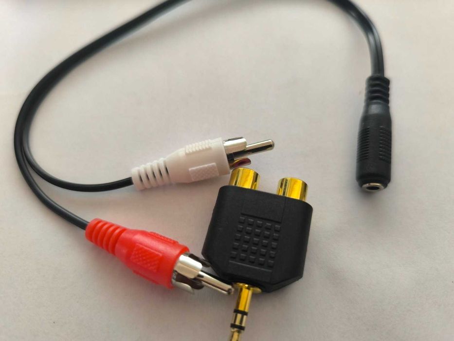 Кабел чинчове към аукс AV/ AUX