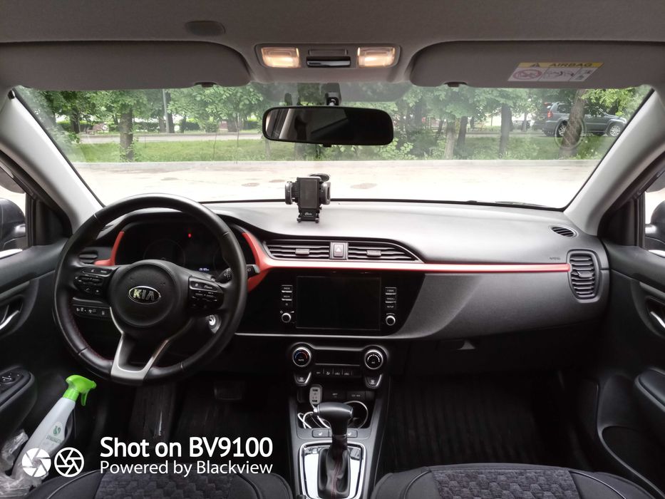 Автомобиль KIA Rio X-line