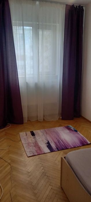 Inchiriez apartament 3 camere