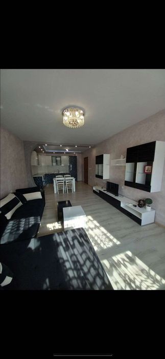 Дава се под наем Двустаен апартамент в Пловдив, Тракия - 80 кв.м за 510 € - Снимка #5