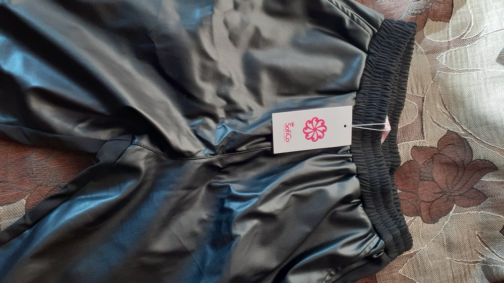 Продам брюки женские