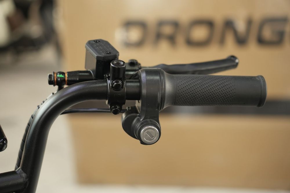 Elektrovelosiped DRONGO monster