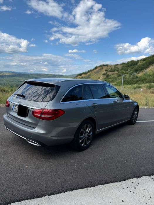 Mercedes C200 136 cp 2015