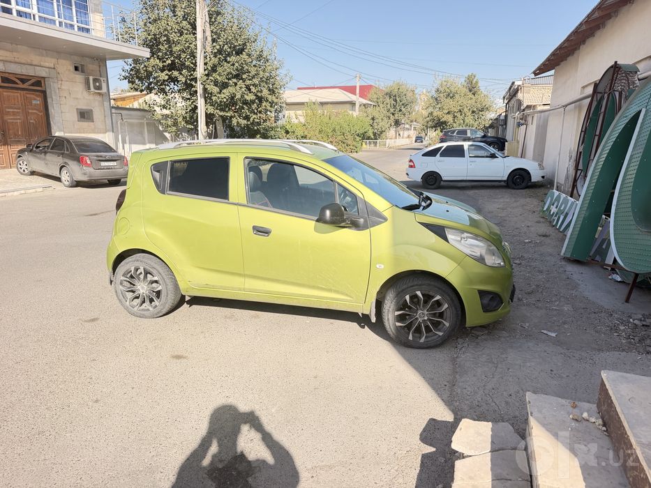 продается спарк автомат